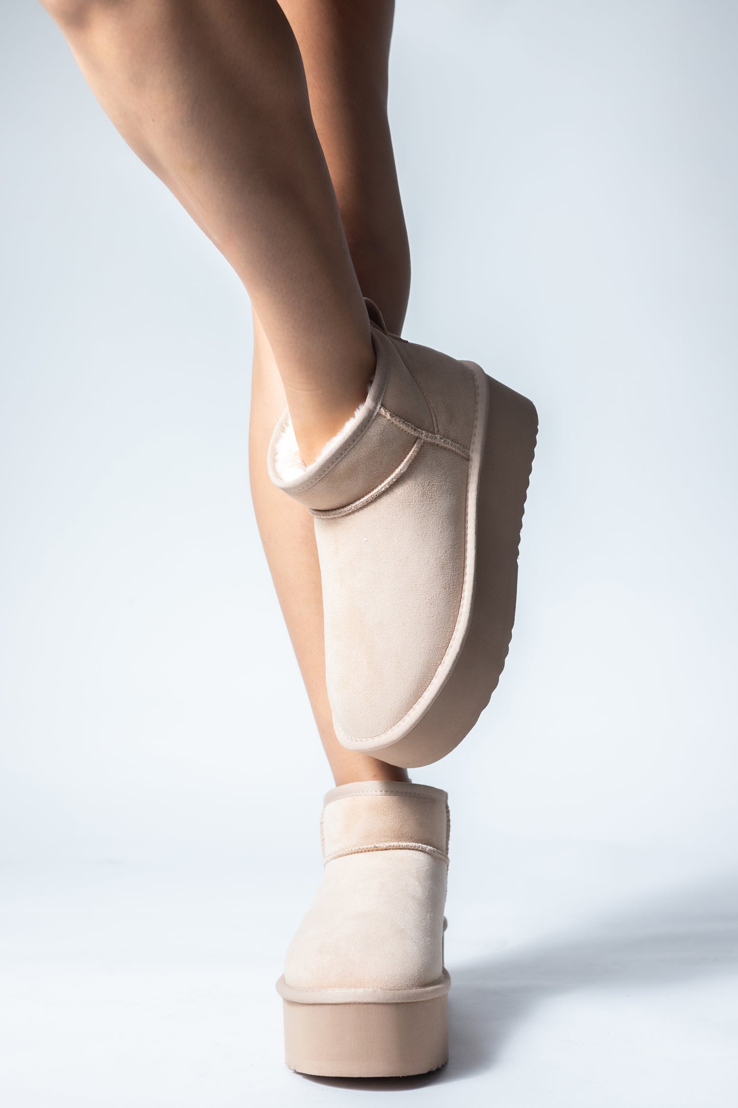 Botas Cozzy beige 0640